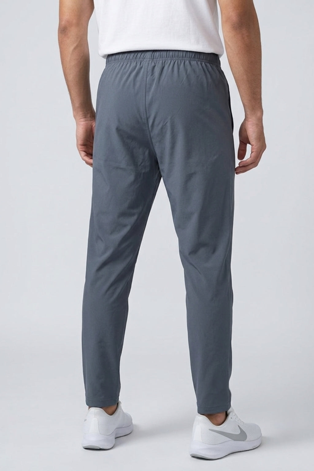 The Everyday Airy Trouser – Stealth Grey
