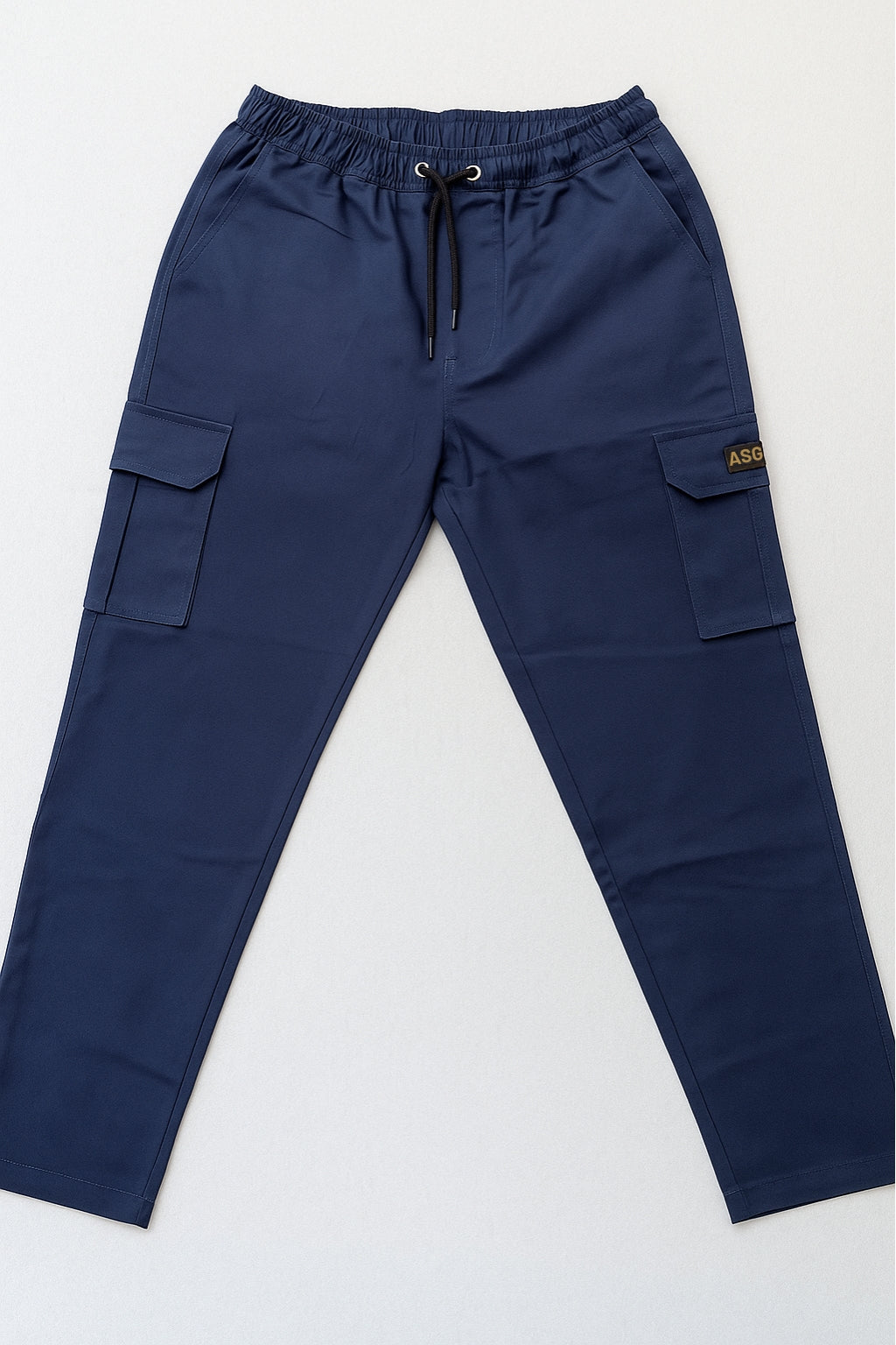 Close-up of cargo pocket detail on Eliteez Men's Cargo Pant Navy Blue