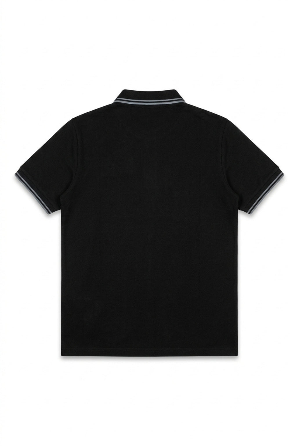 Close-up detail of Eliteez Piqué Polo Rider Black embroidered logo