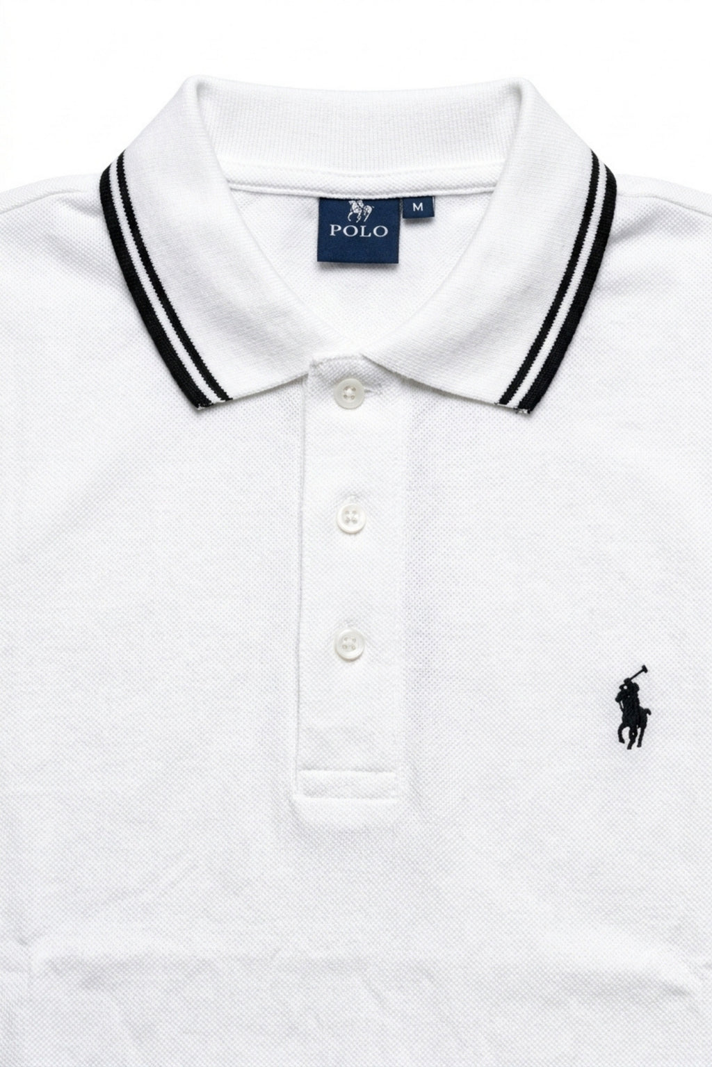 Close-up detail of Eliteez Piqué Polo Rider White embroidered logo