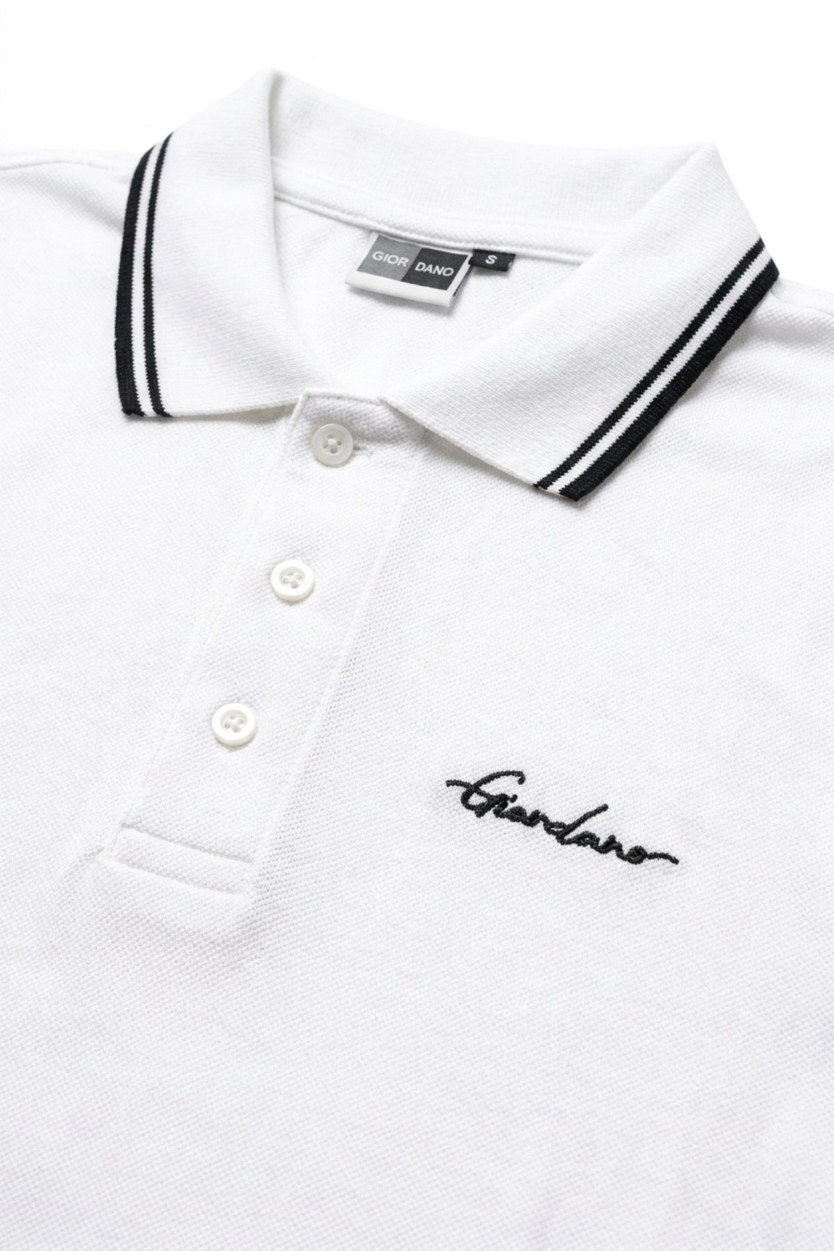 Close-up of twin-tip collar detail on Eliteez Signature Polo White
