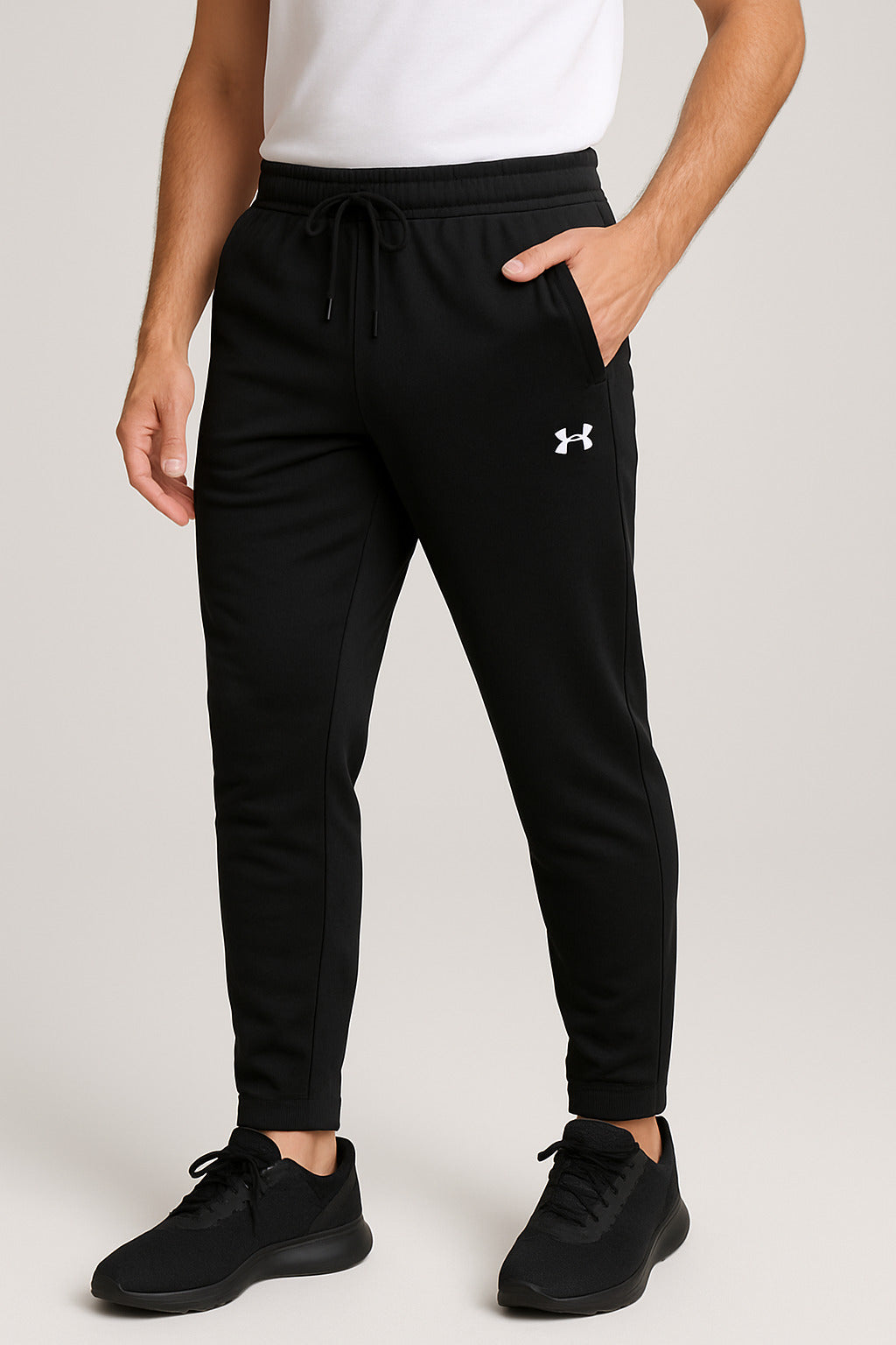 Under Armour Performance Trouser – Black